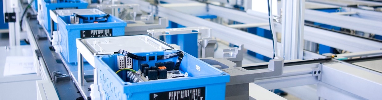 Liquiline production: highly automated manufacturing.