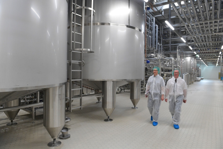 Centro de producción para el fraccionamiento de suero y leche