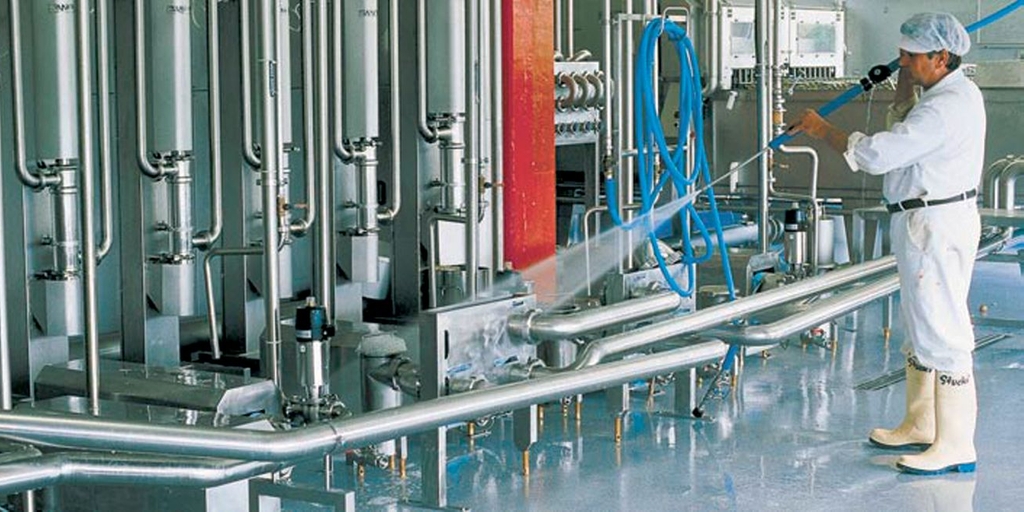 Optimización de procesos productivos utilizando Espectroscopía Raman en la Industria de Alimentos y Bebidas Optimización de procesos productivos utilizando Espectroscopía Raman en la Industria de Alimentos y Bebidas