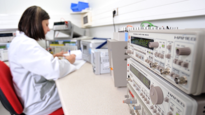 gestión de la calibración, calidad operativa, aumento de la disponibilidad de los medidores de referencia