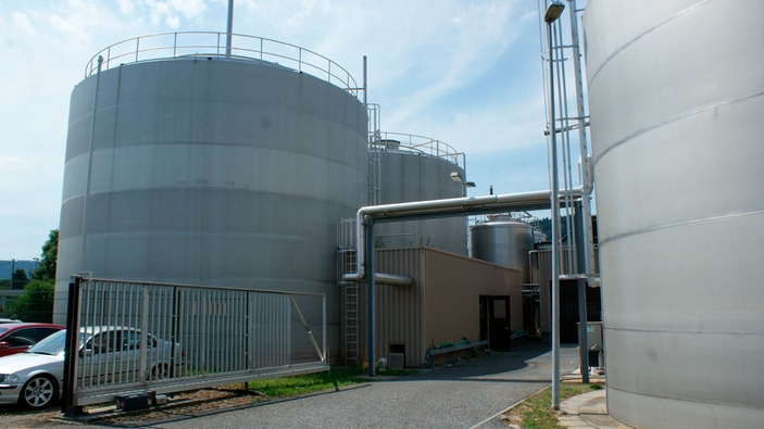Tratamiento de aguas residuales sostenible en la planta de procesamiento de leche de Emmien Dagmersellen, Suiza