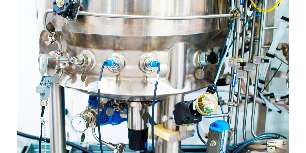 Optimización de procesos productivos utilizando Espectroscopía Raman en la Industria de las Ciencias de la Vida Optimización de procesos productivos utilizando Espectroscopía Raman en la Industria de las Ciencias de la Vida